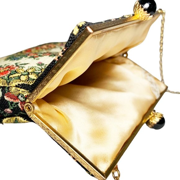 VINTAGE RARE Walborg Petit Point Tapestry Gazebo Chain Strap Clutch - Picture 5 of 7